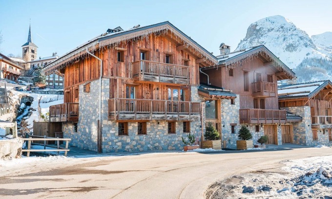 Saint-Martin-de-Belleville Ski Chalet | Chalet Belleville - Seven Bedroom Chalet, Sleeps 15