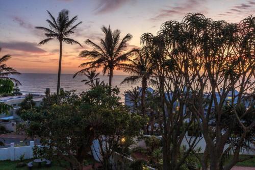 Shaka's Rock Apartment | Chakas Cove