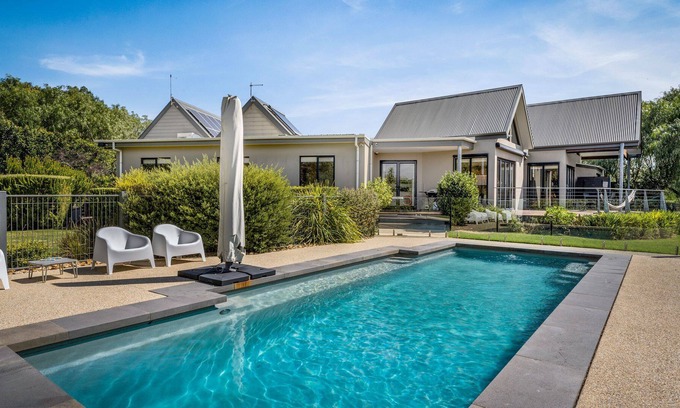 Silverleaves House | Chale Retreat in Silverleaves