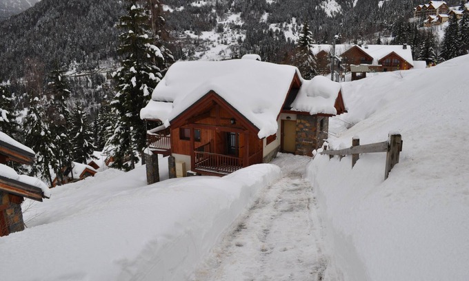 Oz Ski Chalet | Chalet 10-12 pers.-Oz en Oisans Station-Foot of the slopes-Alpe d'Huez link-Wifi