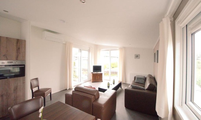 Giethoorn House | Chalet 15 (Resort Venetië)