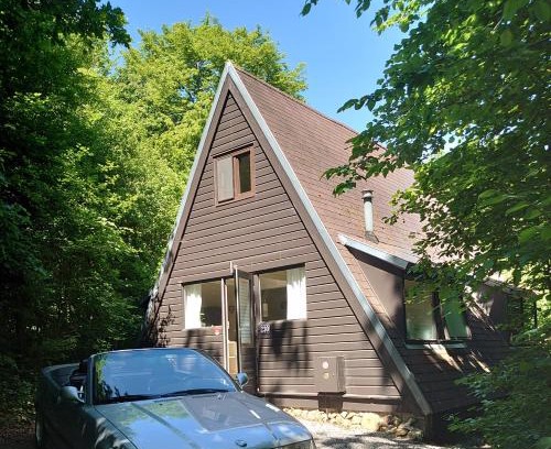 Septon Ski Chalet | Chalet 230 I deux-cent-trente I Gezellig chalet aan de rand van het bos - 5 persoons I Durbuy