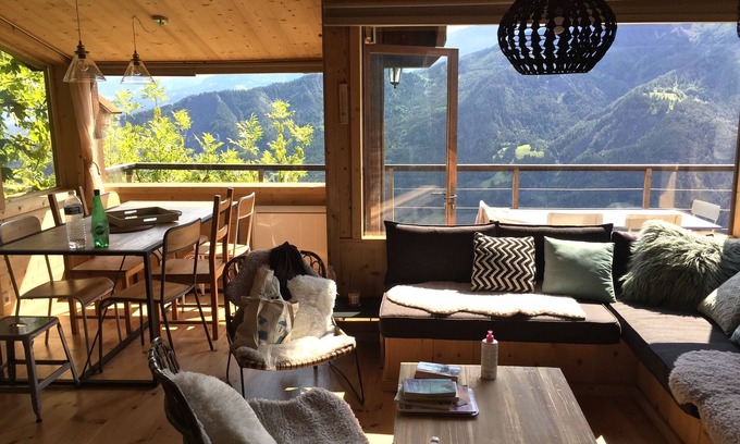 Pra Loup Ski Chalet | CHALET 8/9 people at the foot of the MECHANICAL REST