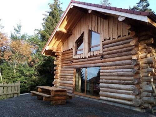 Anould House | Chalet Authentique en Forêt, 6 Pers, Proche Gérardmer, Sentiers & Stations de Ski - FR-1-589-378