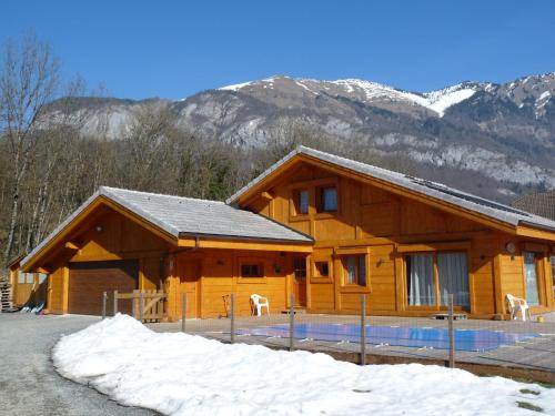 Mieussy Bed & Breakfast | Chalet aux 3 biches