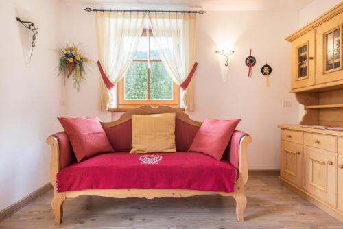 Canazei Ski Chalet | Chalet Crepes De Sela