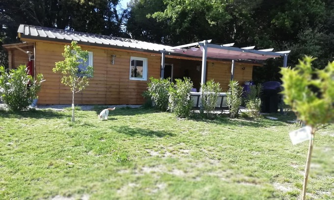 Suze-la-Rousse Ski Chalet | Chalet de charme au coeur de la Provence