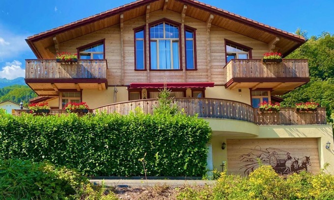 Quarten Ski Chalet | Chalet "Doodle's Chalet" with sauna