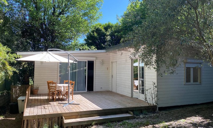 Mougins House | Chalet Ensoleillée - Jardin + Terrain de Pétanque