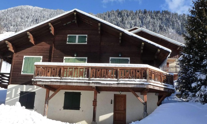 Beaufort Ski Chalet | Chalet for 14 with terrace in the heart of Arêches-Beaufort