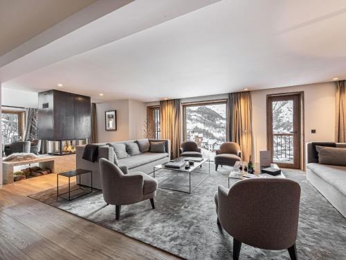 Saint-Martin-de-Belleville Ski Chalet | Chalet skis aux pieds avec bain nordique et hammam, 12-14 pers - FR-1-570-3