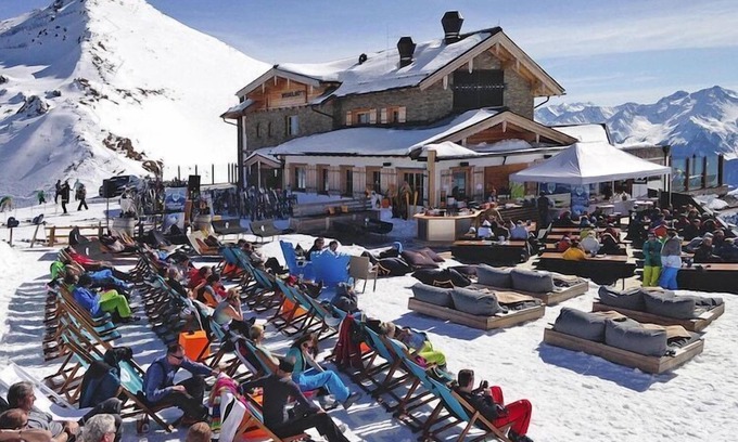 Kaltenbach Apartment | Chalet in Kaltenbach by Ski Slopes & Sauna