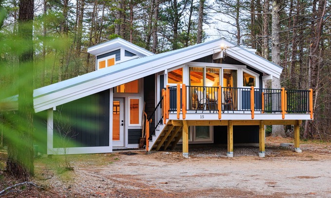 North Conway Ski Chalet | Chalet in N. Conway, Walk to hiking & Echo Lake