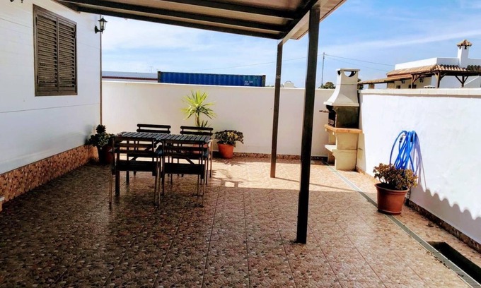 El Palmar Villa | Chalet in Palmar only families and couples