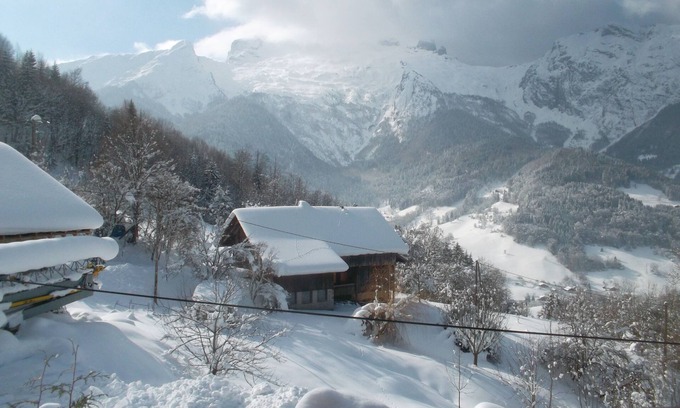 Thones Ski Chalet | chalet in the mountains