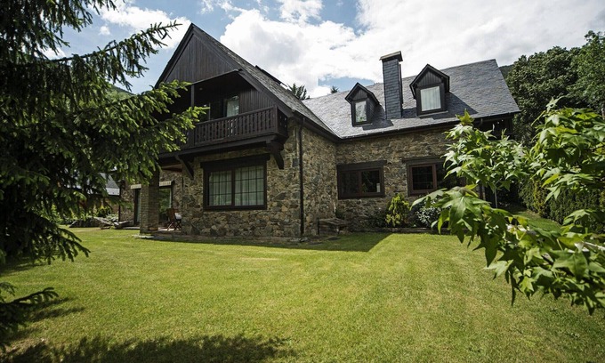 Vielha e Mijaran House | Chalet in Vielha near Baqueira Ski Resort