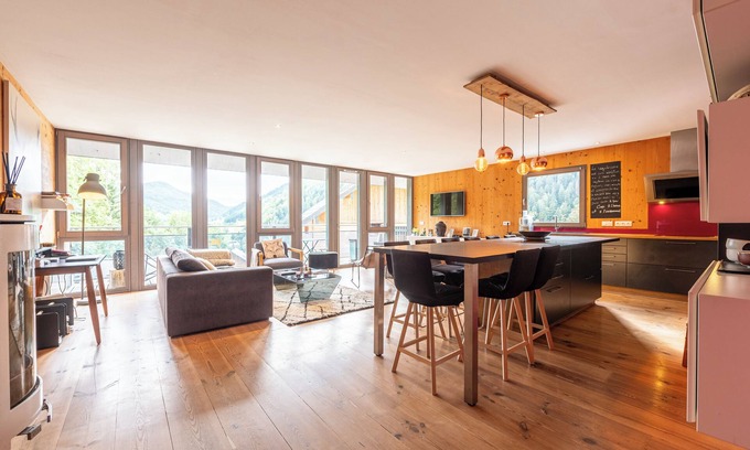 Aillon-le-Jerune Ski Chalet | Chalet 'La Cabane Des Rêves' with Mountain View and Private Terrace