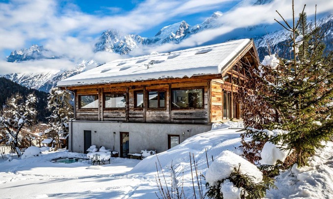 Les Houches Ski Chalet | Chalet Leandre: This chalet is simply stunning, a 2 year labour of love to convert this old farmhous