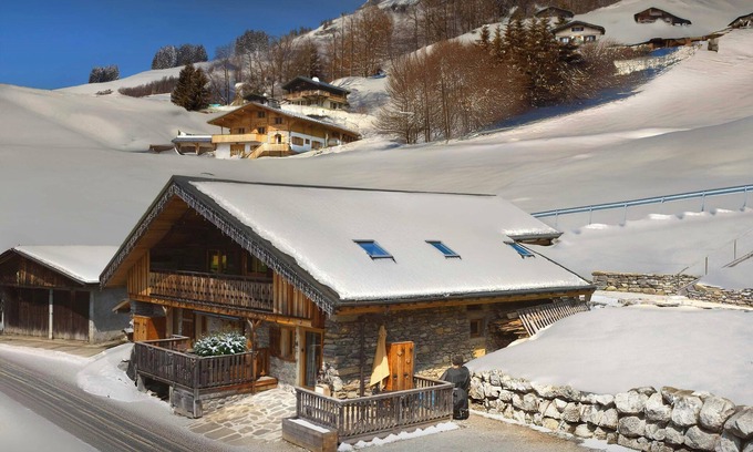 La Giettaz Ski Chalet | Chalet Marijulo - Stylish property with hot tub and terrace - OVO Network