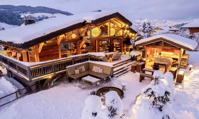 Megeve Ski Chalet | Chalet Marmotte, Mountain view
