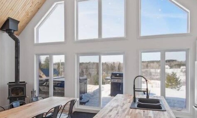 Mauricie Ski Chalet | Chalet Natura - 4B| SPA | accès à la rivière