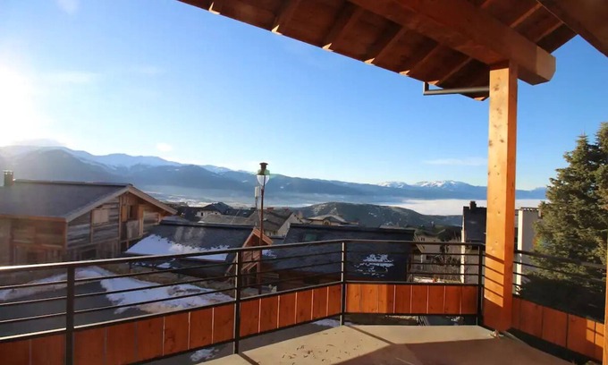 Font-Romeu-Odeillo-Via Ski Chalet | Chalet rental Font-Romeu - 3 minutes walk from the ski lifts