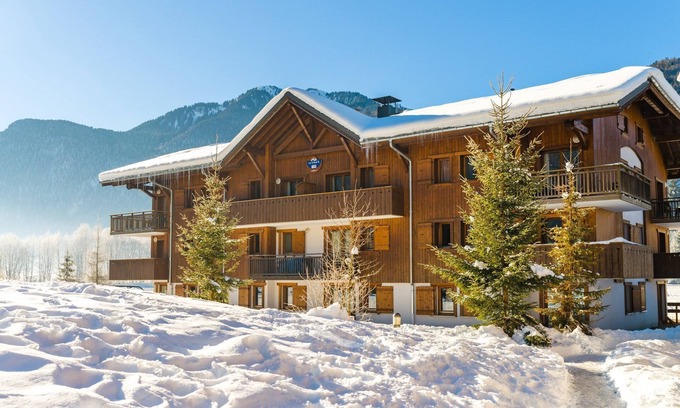 Samoens Ski Chalet | Chalet Savoyard | 2 Piscines + à 1km des remontées