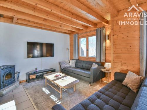 Le Chinaillon Ski Chalet | Chalet spacieux avec balcon sud, 8 pers, 4 ch, proche pistes et commerces, équipements modernes ! - FR-1-391-158