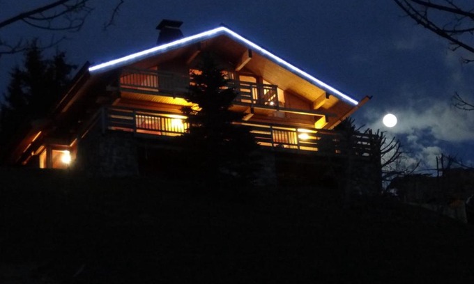 Le Chinaillon Ski Chalet | Chalet spacieux, skis aux pieds avec sauna, jacuzzi et salle de sport, proche centre et pistes - FR-1-467-68