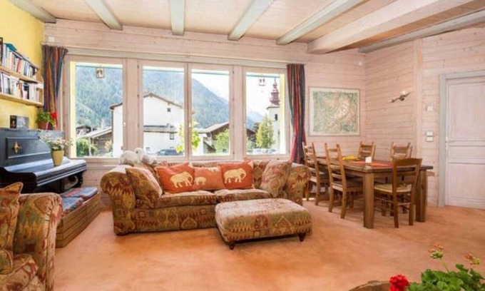 Argentiere Apartment | Chalet Sunshine 2 Bedroom (new)