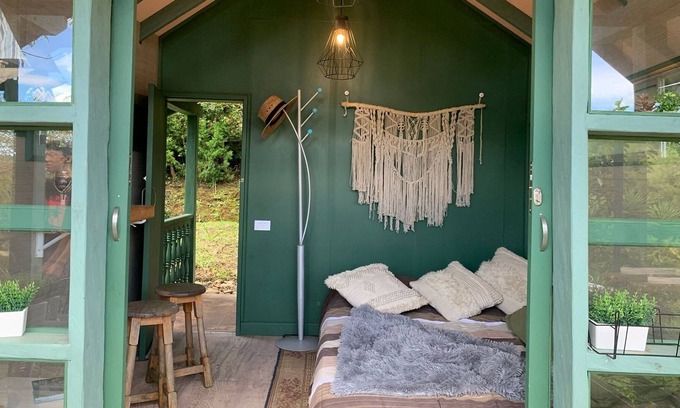 Rionegro Ski Chalet | Chalet tipo Glamping, Rionegro cerca al aeropuerto Intl JMC, jacuzzi y lago privado