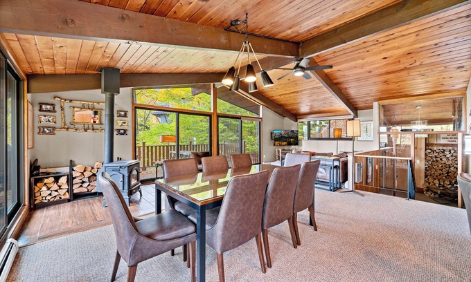 Warren Ski Chalet | Chalet Vermont, ski in out at Sugarbush