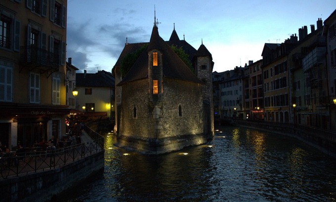 Saint-Pierre-de-Soucy House | Chalet with Panoramic Views of the Alpes.