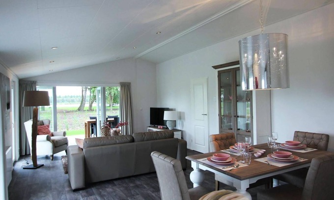 Nijkerk House | Chalet with 2 bedrooms and a terrace