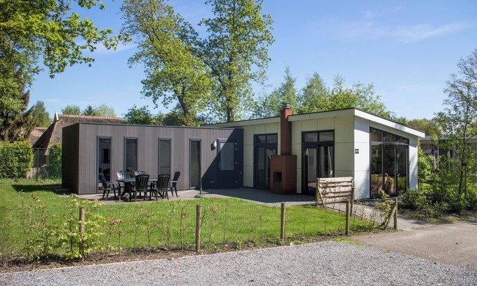 IJhorst House | Chalet with 3 bedrooms and terrace