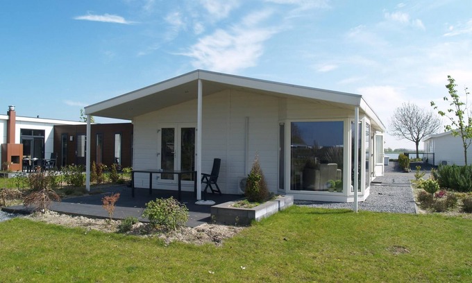 IJhorst House | Chalet with 3 bedrooms and furnished garden