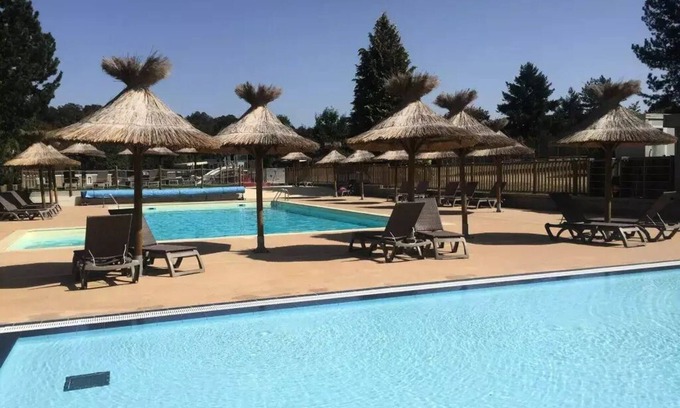 Eymouthiers House | Chambon Gorges Campsite* - FAMILY CLASSIC (for people with reduced mobility), 27M² - 3 AD + 1 ENF - AIR CONDITIONING 4 people