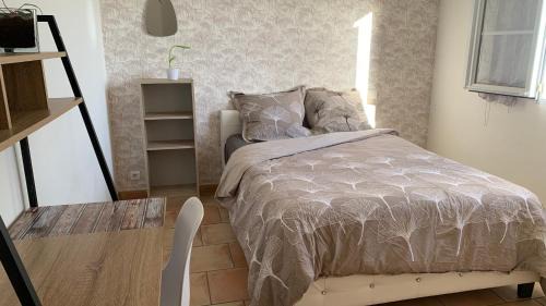 Chateau-Arnoux-Saint-Auban House | Chambre "tendresse" dans maison provençale chez l'habitant