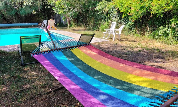 Montauroux Bed & Breakfast | Chambre Avec Accès Piscine et vue Dégagée sur la Plaine de Montauroux