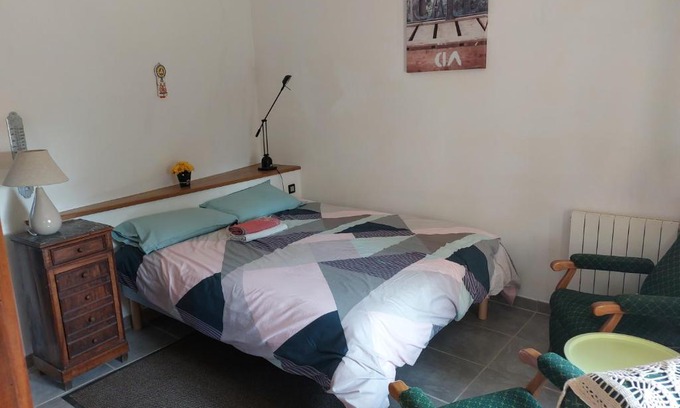 La Garde-Adhemar Bed & Breakfast | Chambre d'hôte