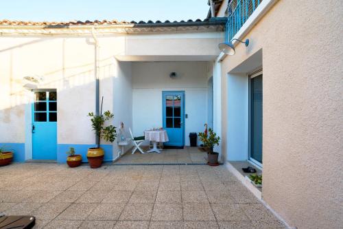 Neuvic Bed & Breakfast | Chambre D'hotes - La Bonbonnière