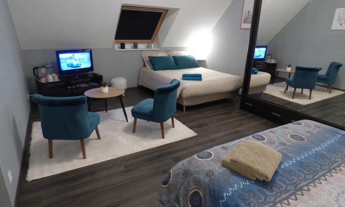 Juilley Bed & Breakfast | Chambre familiale proche Mont St Michel