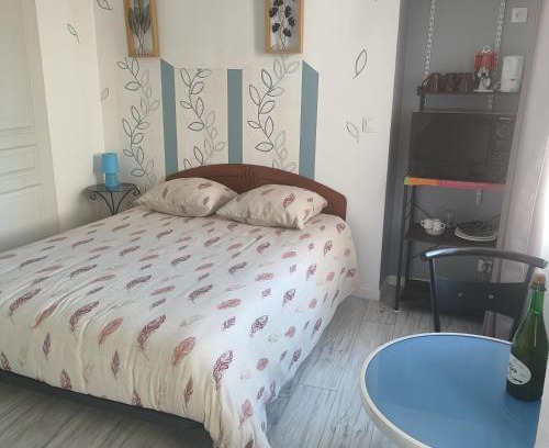 Formigny Apartment | Chambre pour 2 personnes à Formigny RDC