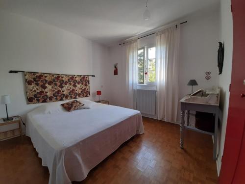 L'Honor-de-Cos House | Chambre soignée et accueillante à la campagne - Ch Rouge