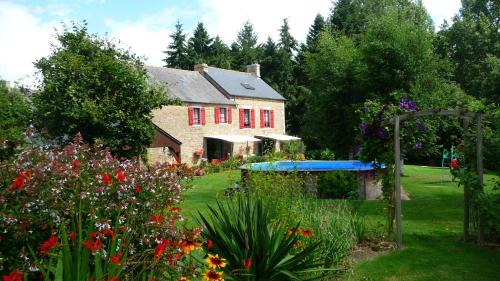 Saint-Ouen-des-Alleux Bed & Breakfast | Chambres d'hôtes Le Bas Rassinoux