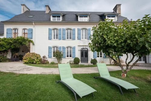 Lagarde Bed & Breakfast | Chambres D'hôtes Maison Galouÿe