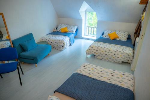 La Celle-sous-Gouzon Apartment | CHAMBRES FAMILIALES ou PETITS GROUPES CAMPAGNE