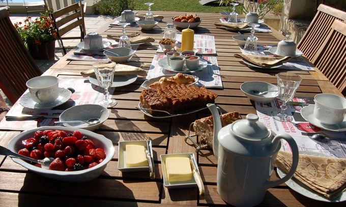 Pradines Bed & Breakfast | Chambres Téranga