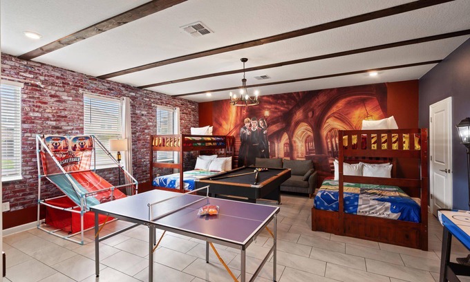Four Corners House | ChampionsGate Resort 10 Bedroom Vacation Home - Includes resort clubhouse amenity access!