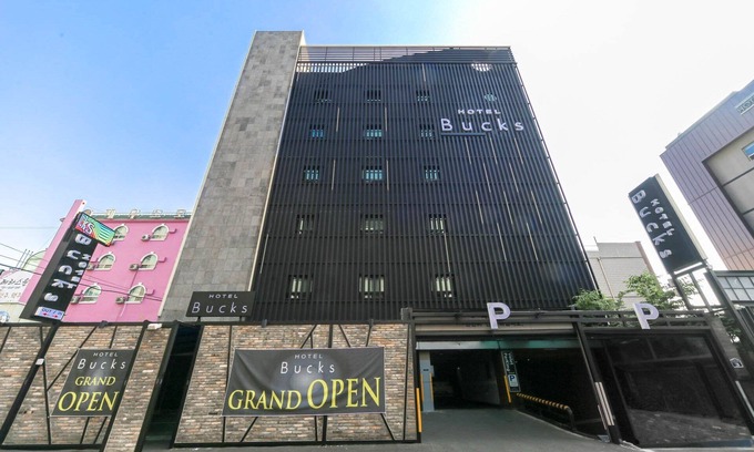 Changwon Hotel | Changwon Myeongseo-dong Hotel Bucks